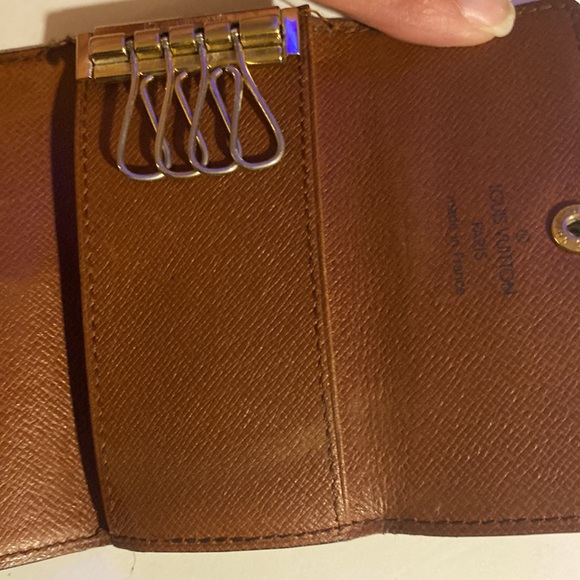 VGUC. Vintage Louis Vuitton 4K holder. - Picture 6 of 10